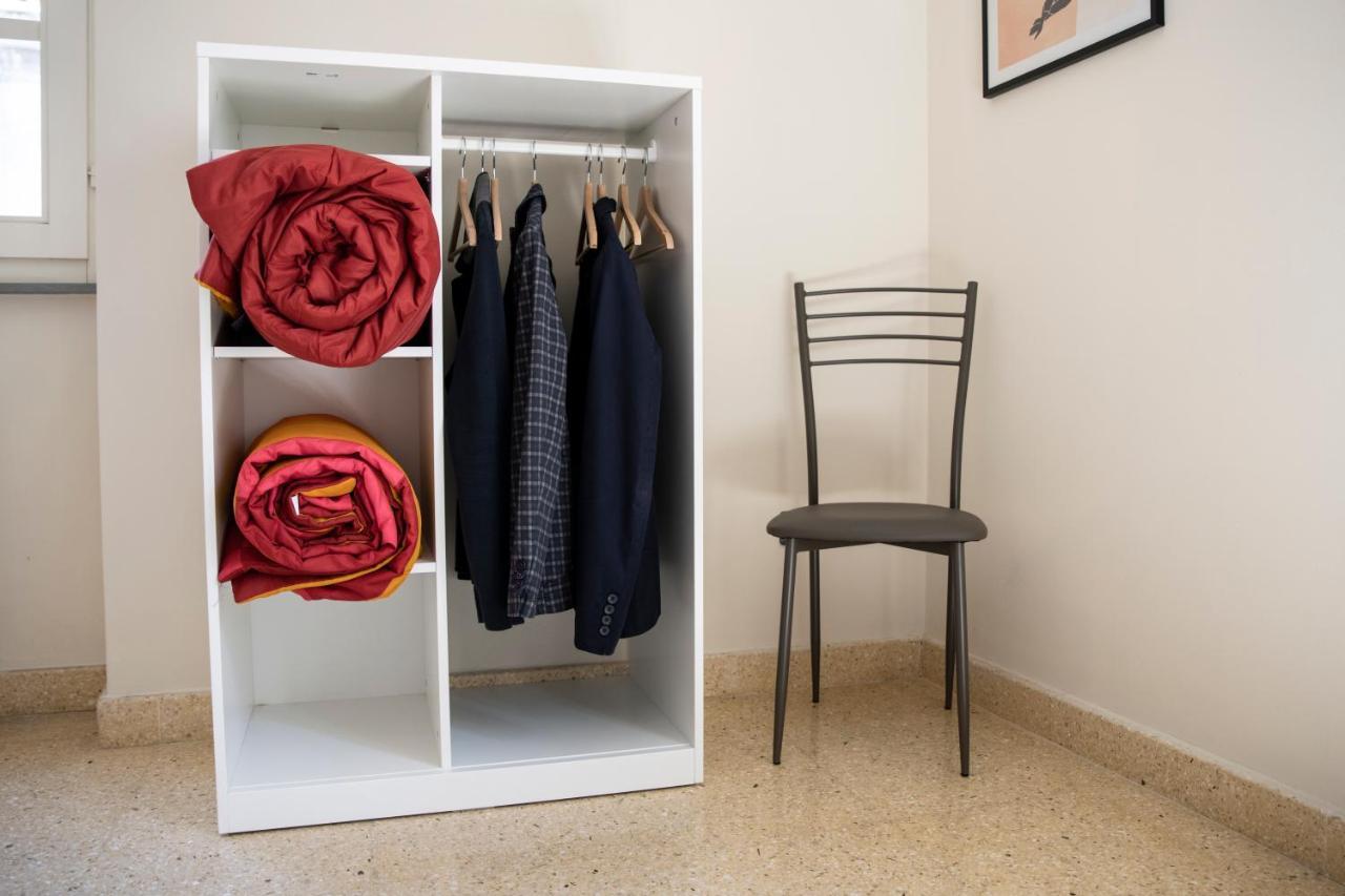 Corner Cavour Apartment Сассари Экстерьер фото